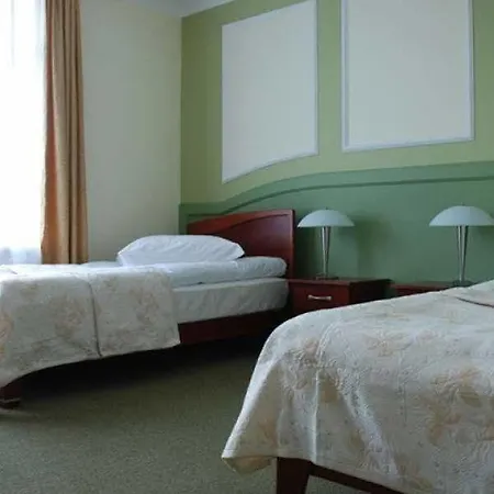 Nest 3* グニェズノ